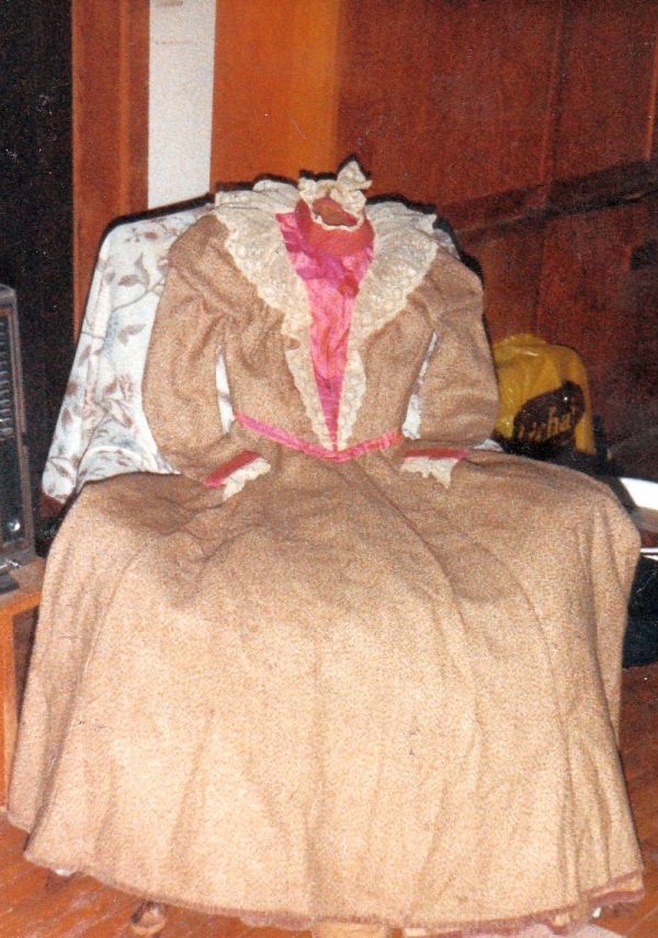 Susie Herndon O'Connor Wedding Dress